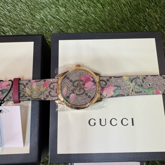 Gucci Gold and Pink Floral Watch